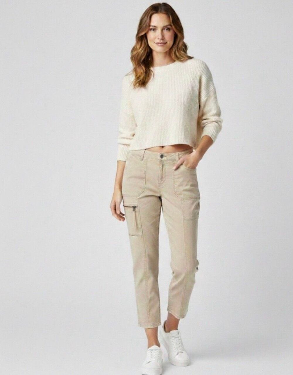 ✨HABITUAL Relaxed Cargo Ankle Cream/Tan Sz 4/27 Pants✨